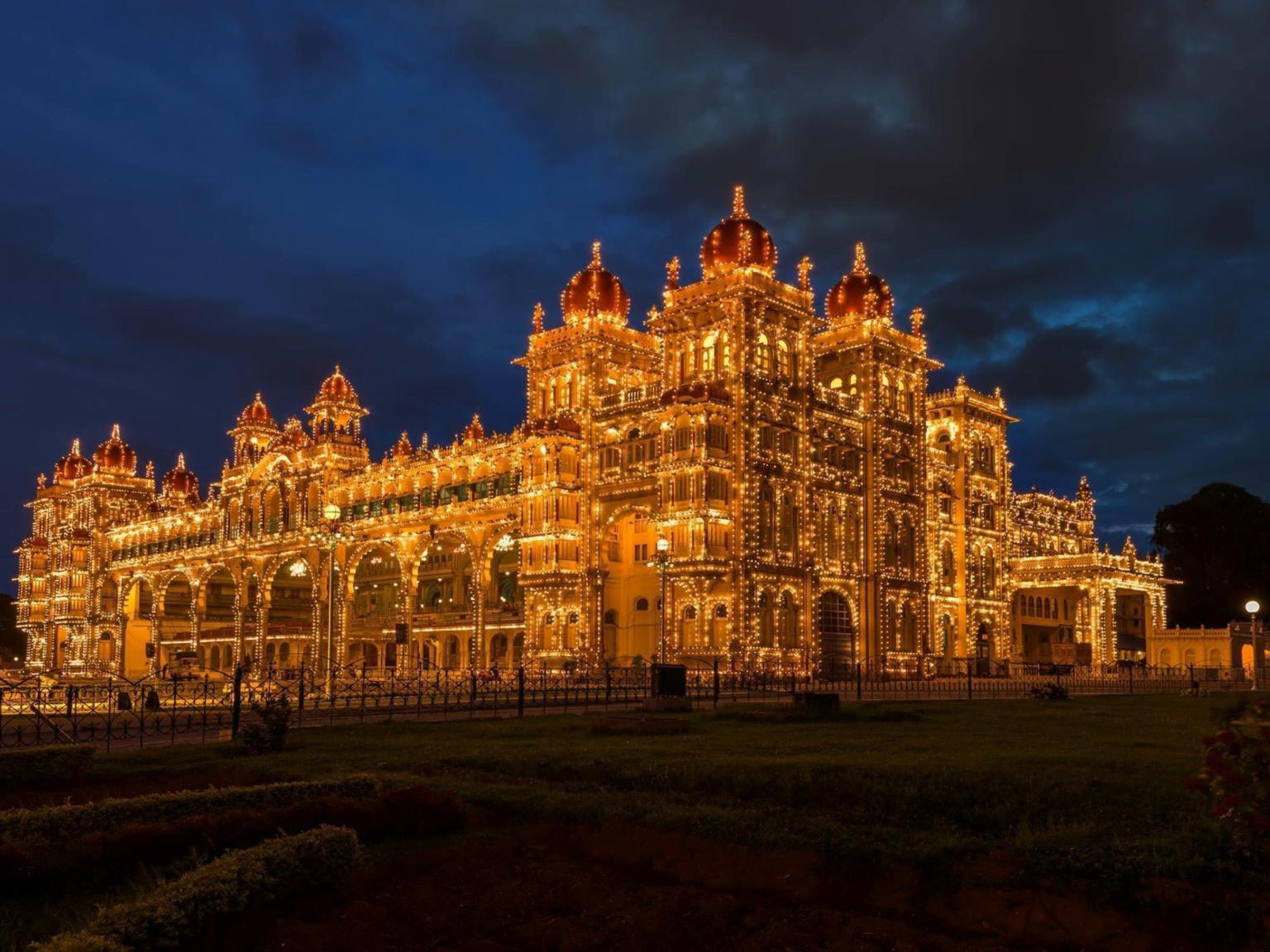 Karnataka Heritage Tour